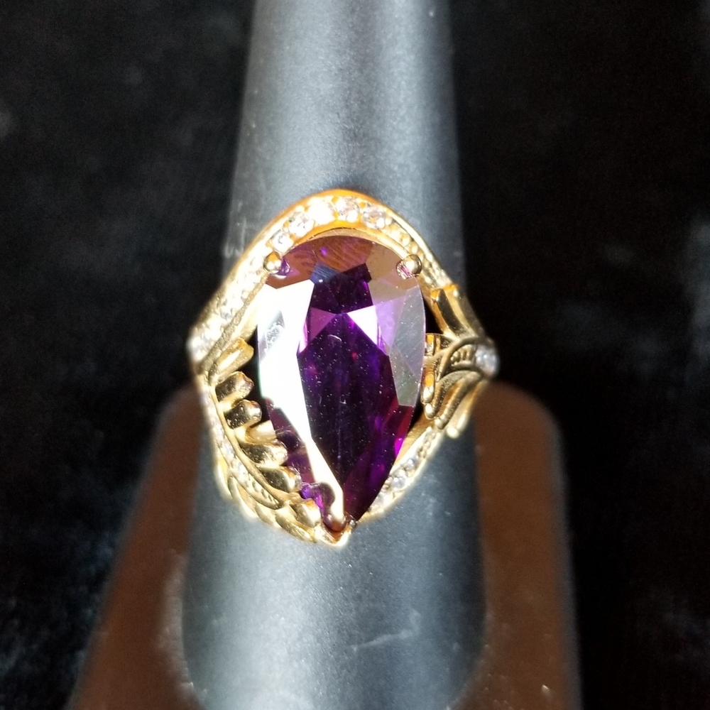 Amethyst Color Gemstone Ring